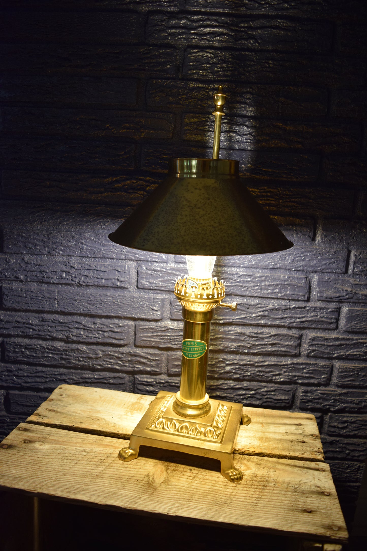 Vintage Orient Express Table Lamp